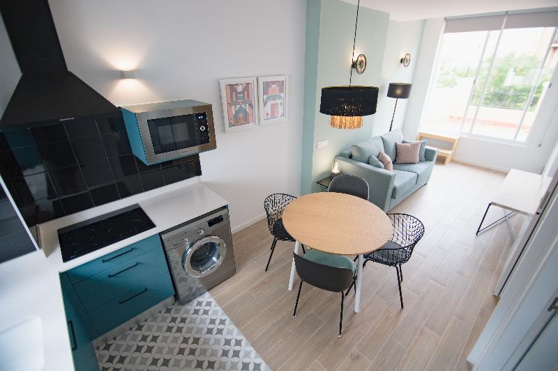 Apartamentos Libere Valencia Abastos المظهر الخارجي الصورة