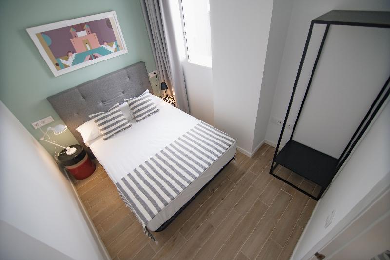 Apartamentos Libere Valencia Abastos المظهر الخارجي الصورة