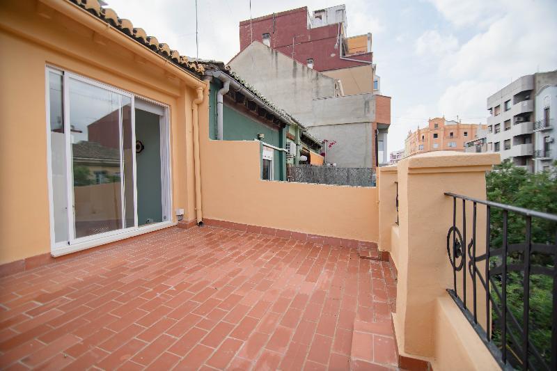 Apartamentos Libere Valencia Abastos المظهر الخارجي الصورة