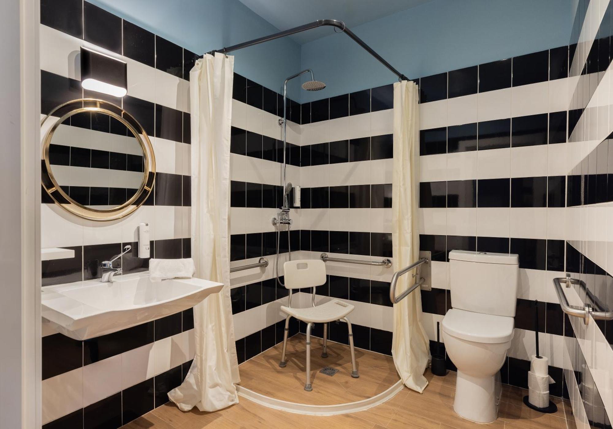 Apartamentos Libere Valencia Abastos الغرفة الصورة